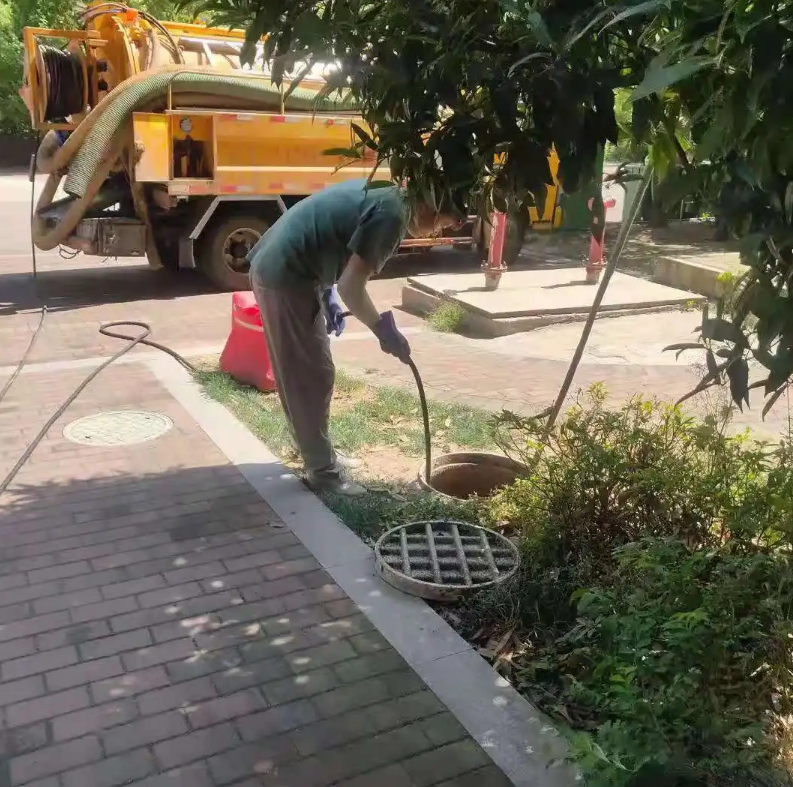 东阁镇市政排污管道清淤疏通——专业团队，让您全程省心！